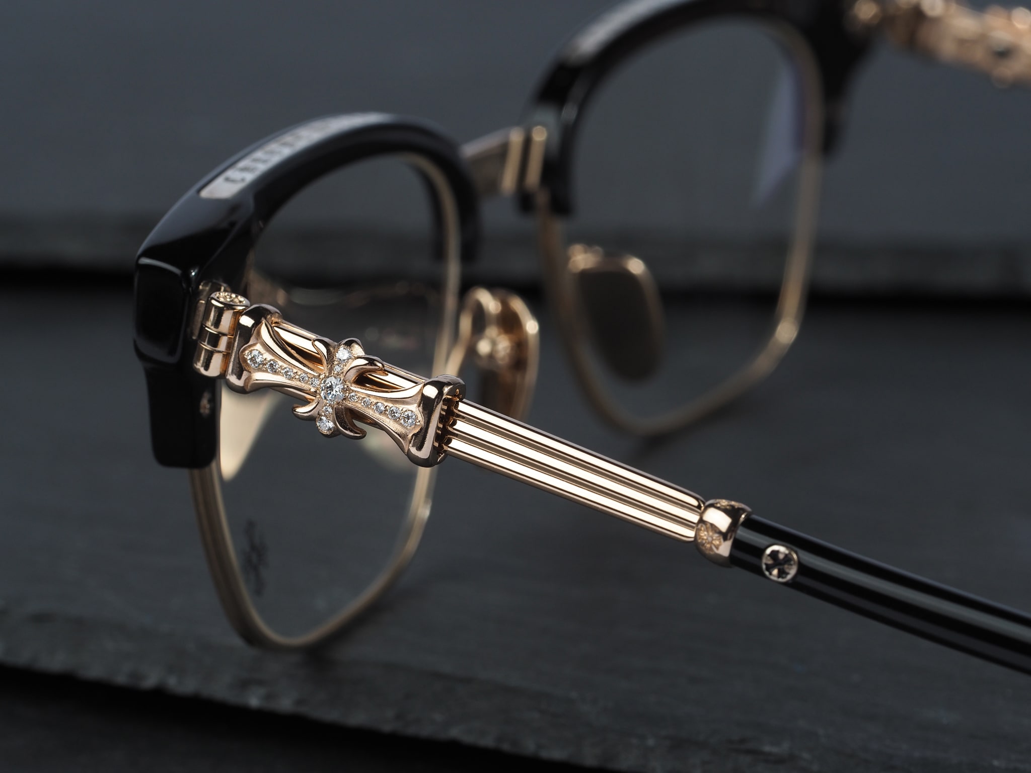 chrome hearts việt nam