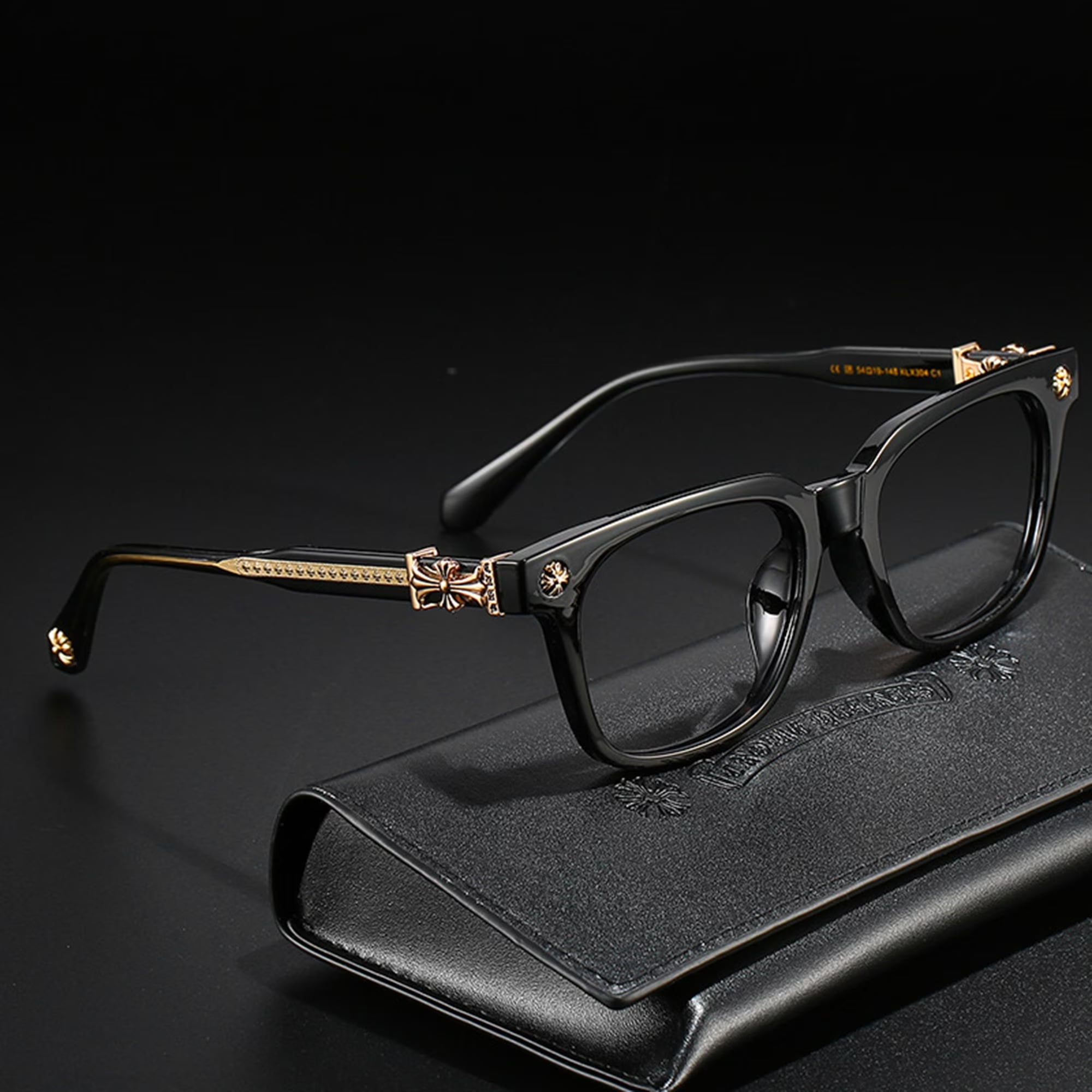 chrome hearts việt nam