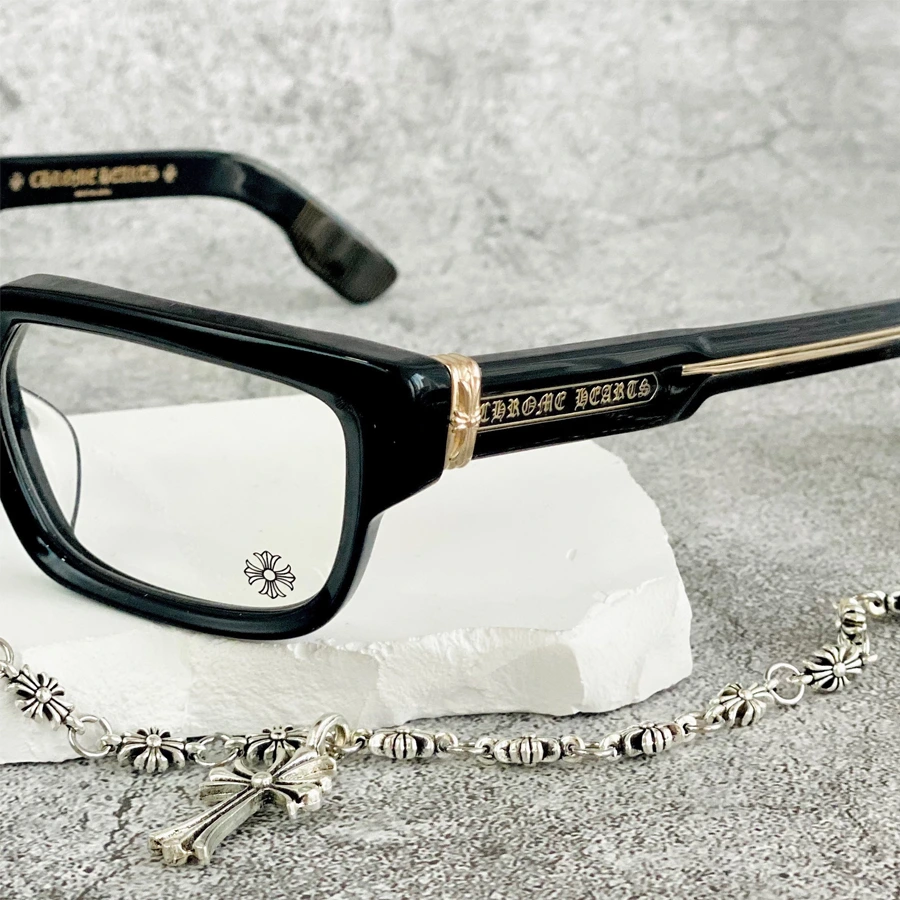 chrome-hearts-thick-bk-gong-vang-4 Kính Chrome Hearts Thick BK Đen