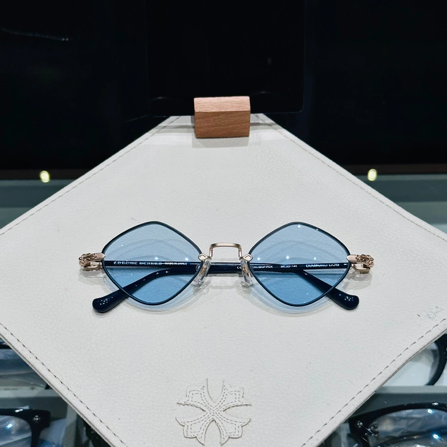 Chrome Hearts Diamond Dog Xanh