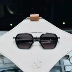 Kính Chrome Hearts Hotation Đen