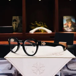 Kính Chrome Hearts Peter Arnel BK-18GP