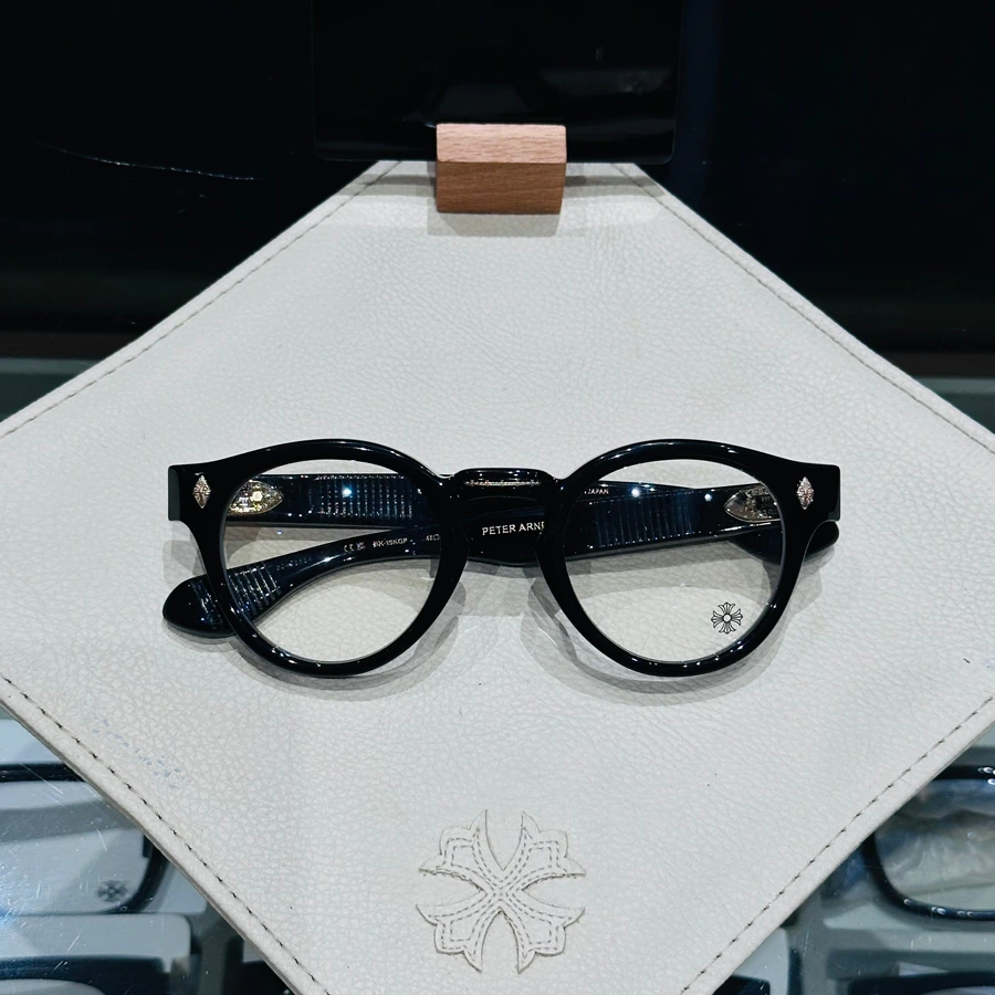 Kính Chrome Hearts Peter Arnel BK-18GP